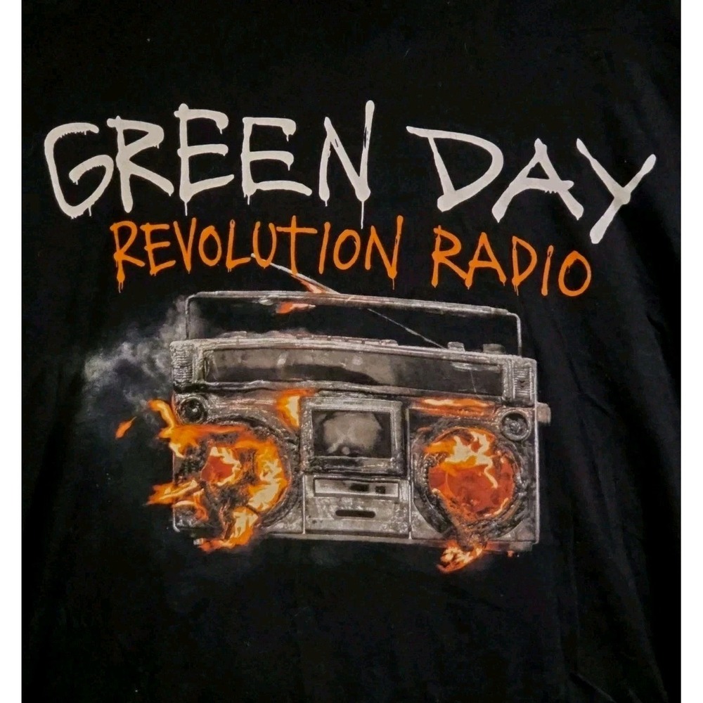 Green Day T Shirt Adult Size Large Black Revolution Radio Tour Concert 2017